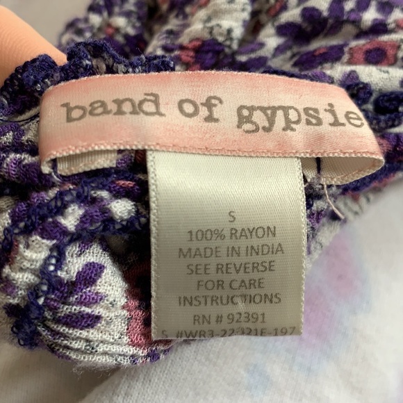 URBAN OUTFIITERS “BAND OF GYPSIES” BOHO OVER THE SHOULDER TOP - Picture 8 of 8